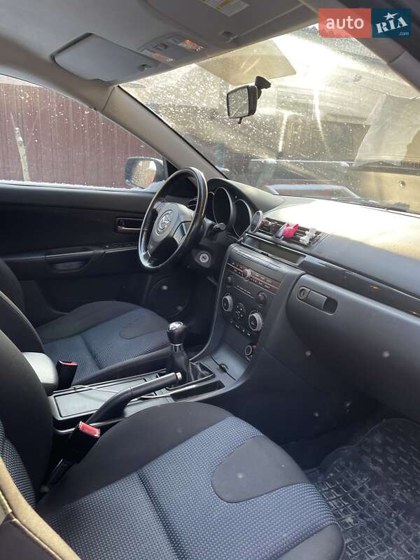 Хэтчбек Mazda 3 2004 в Черкассах