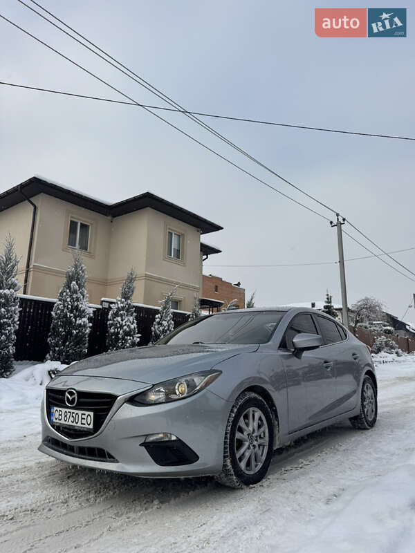 Седан Mazda 3 2015 в Киеве