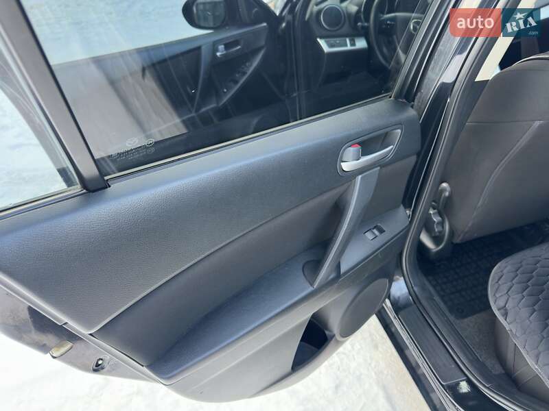 Седан Mazda 3 2011 в Коломые фото 15 Седан Mazda 3 2011 в Коломые
