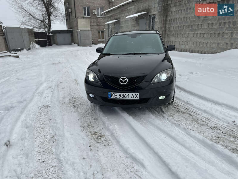 Хэтчбек Mazda 3 2006 в Каменском