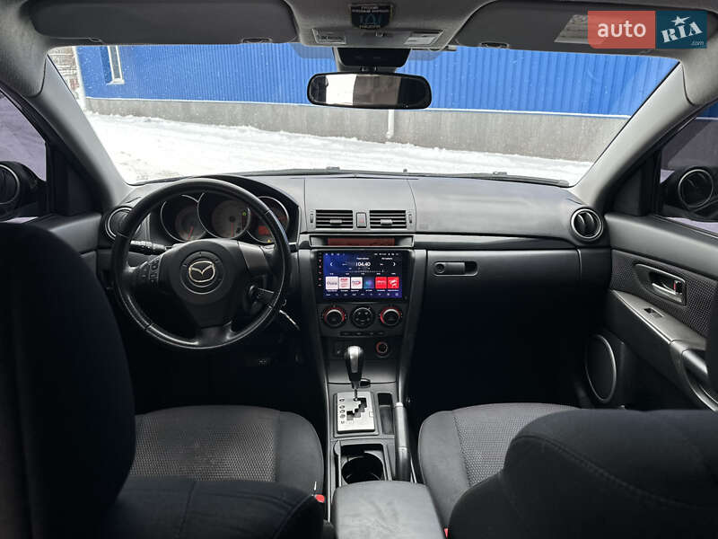 Хэтчбек Mazda 3 2006 в Каменском