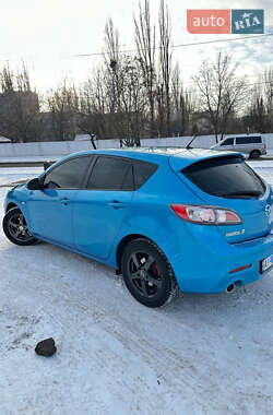Хэтчбек Mazda 3 2011 в Кривом Роге