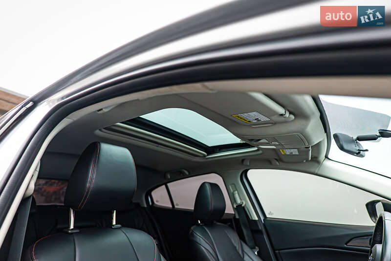 Хэтчбек Mazda 3 2013 в Киеве