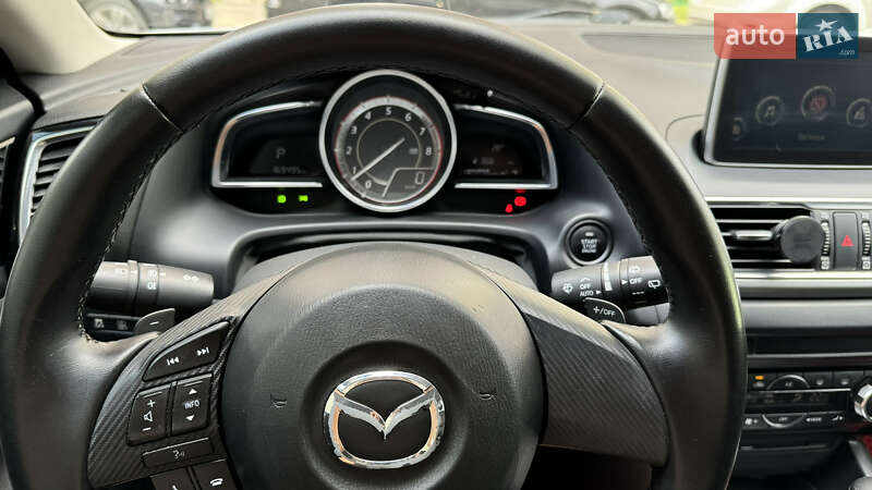 Хетчбек Mazda 3 2015 в Києві