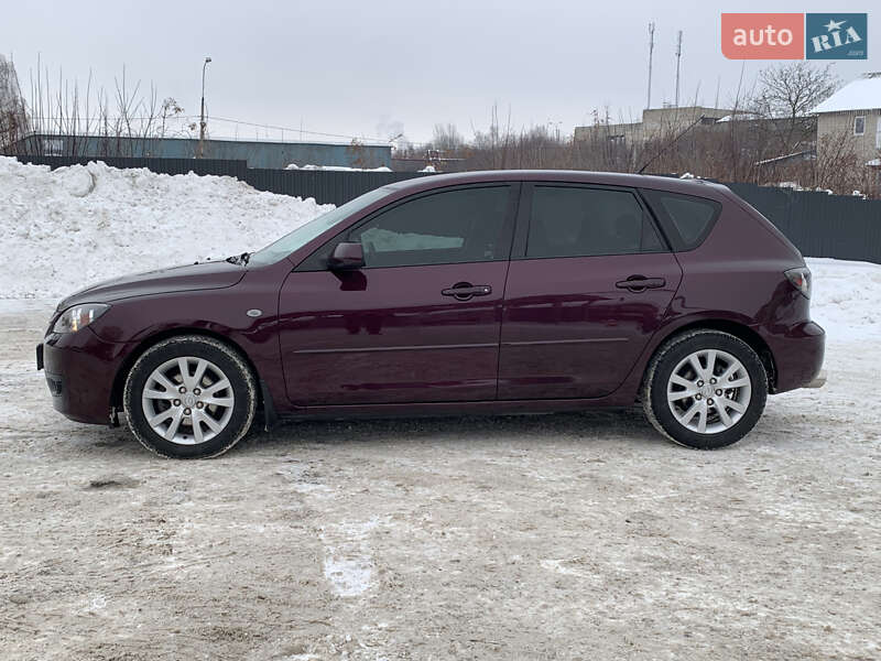 Хетчбек Mazda 3 2007 в Рівному