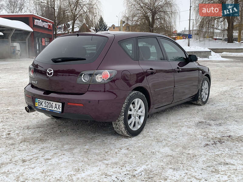 Хетчбек Mazda 3 2007 в Рівному