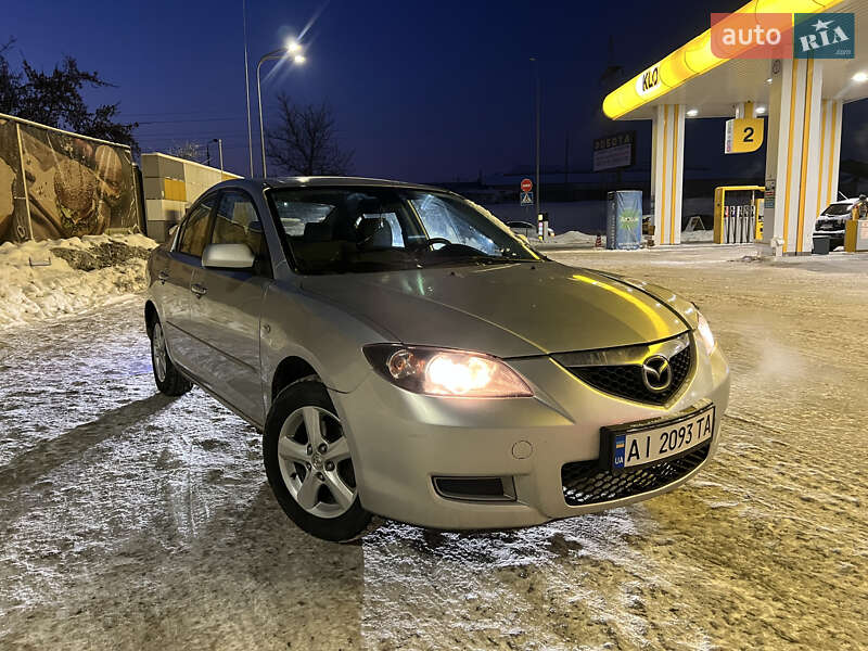 Седан Mazda 3 2007 в Киеве