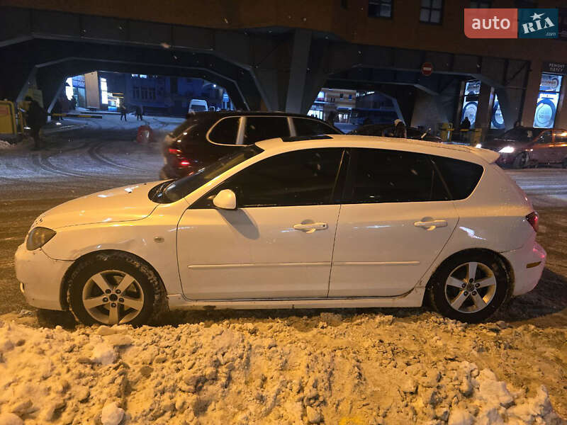 Хэтчбек Mazda 3 2006 в Днепре
