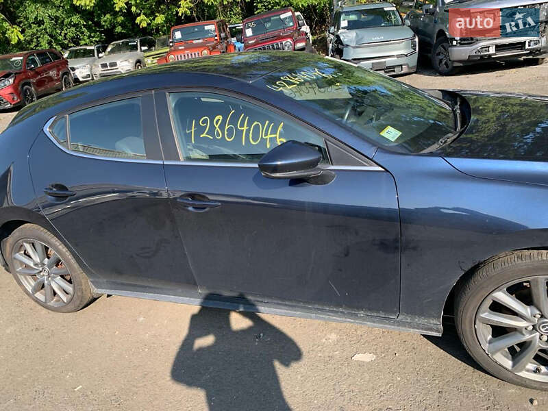 Хетчбек Mazda 3 2020 в Одесі