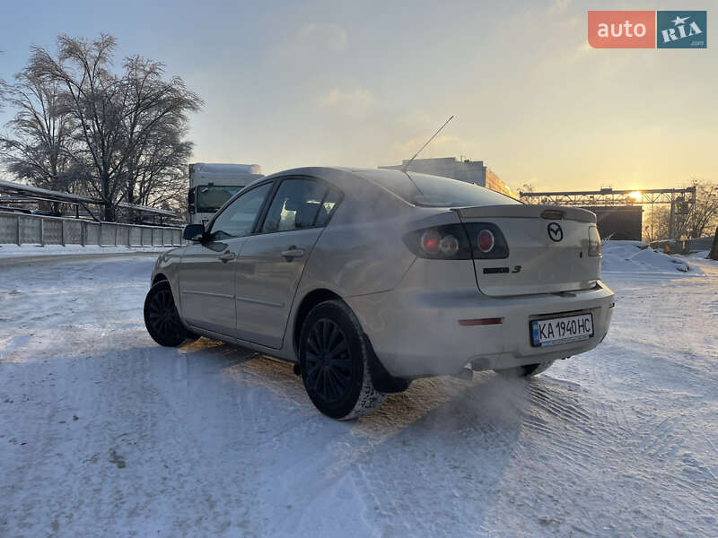 Седан Mazda 3 2006 в Києві