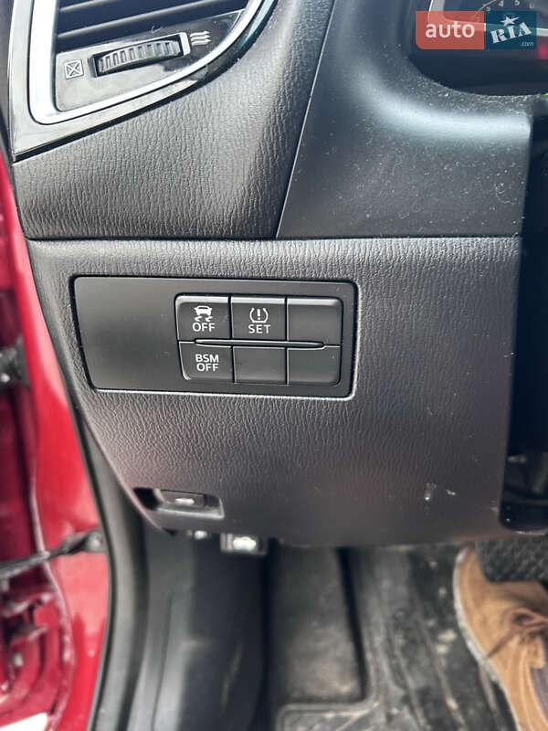 Хэтчбек Mazda 3 2014 в Кагарлыке