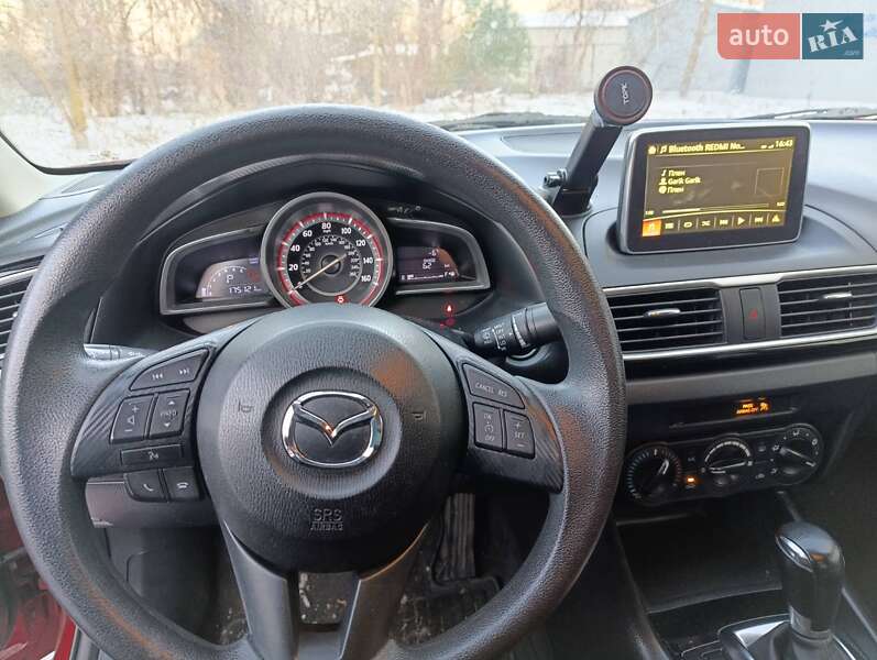 Седан Mazda 3 2014 в Кременчуге