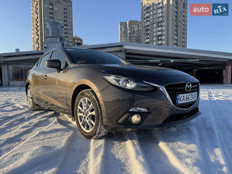 Mazda 3 2016