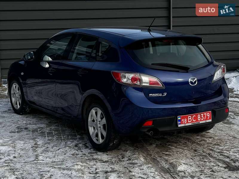 Хэтчбек Mazda 3 2010 в Черкассах