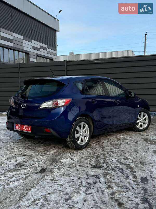 Хэтчбек Mazda 3 2010 в Черкассах