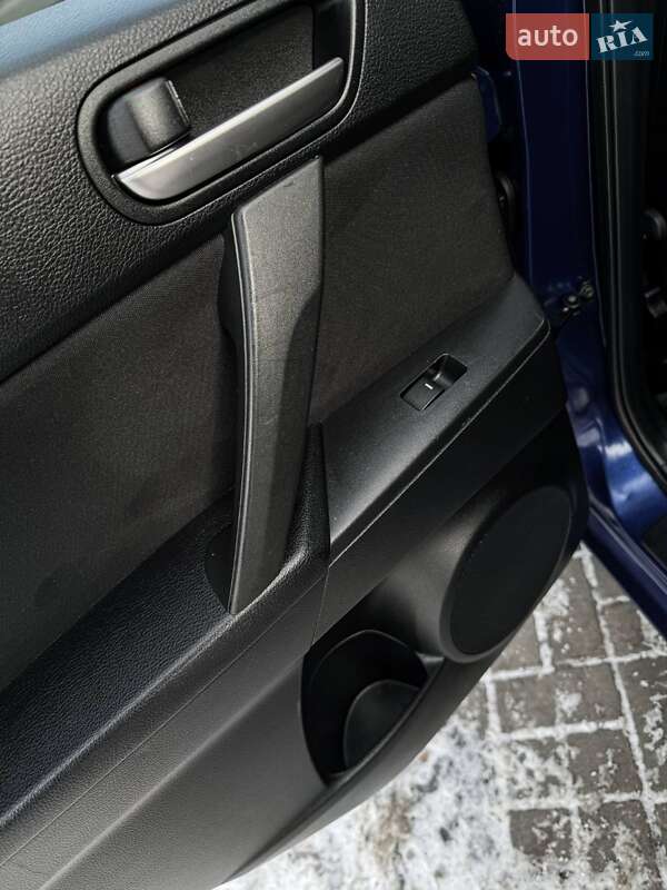 Хэтчбек Mazda 3 2010 в Черкассах