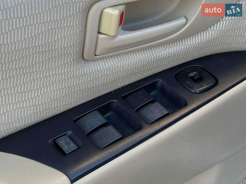 Седан Mazda 3 2007 в Николаеве