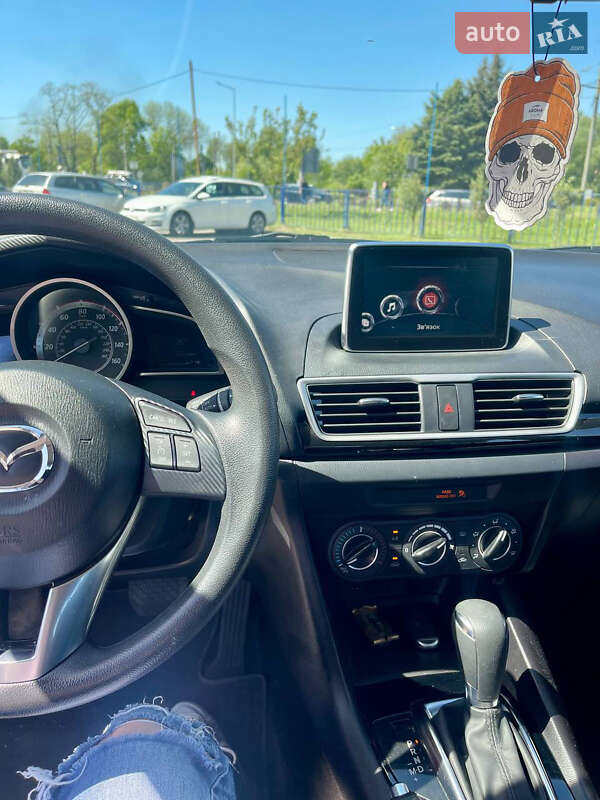 Хетчбек Mazda 3 2016 в Львові фото 15 Хетчбек Mazda 3 2016 в Львові