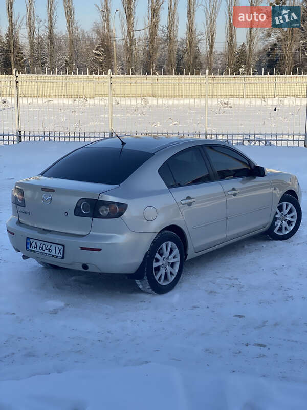 Седан Mazda 3 2006 в Києві