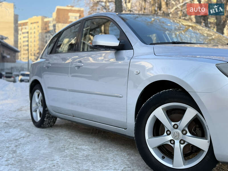 Хэтчбек Mazda 3 2006 в Тернополе
