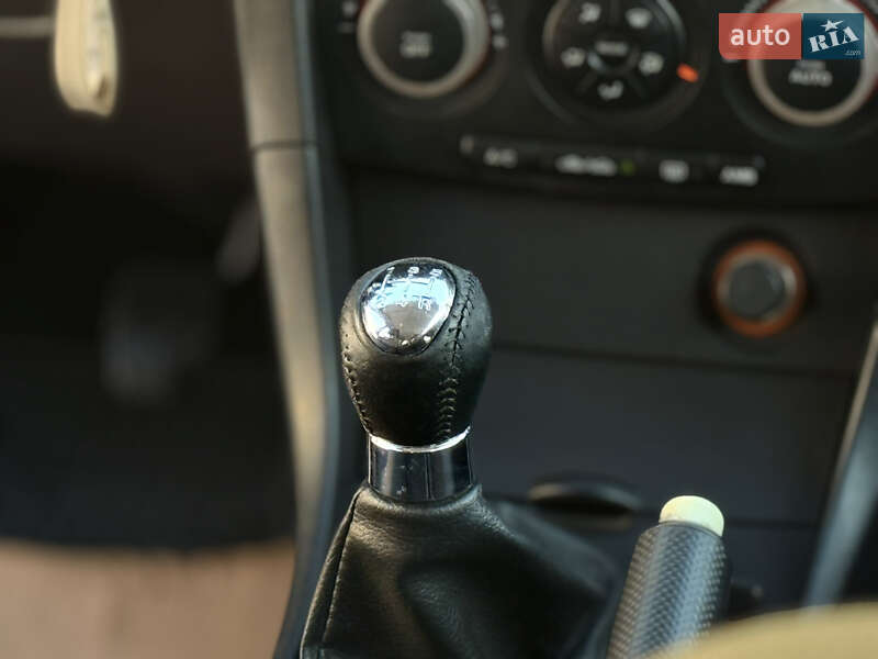 Хэтчбек Mazda 3 2006 в Тернополе