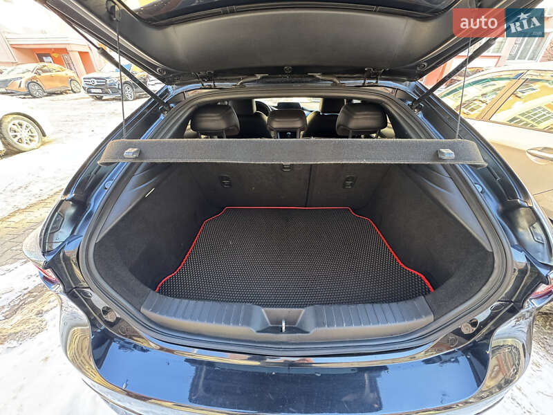 Хэтчбек Mazda 3 2019 в Киеве фото 18 Хэтчбек Mazda 3 2019 в Киеве