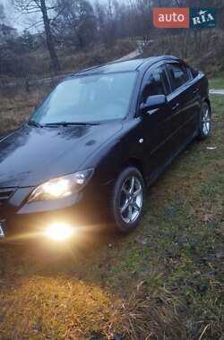 Седан Mazda 3 2006 в Киеве