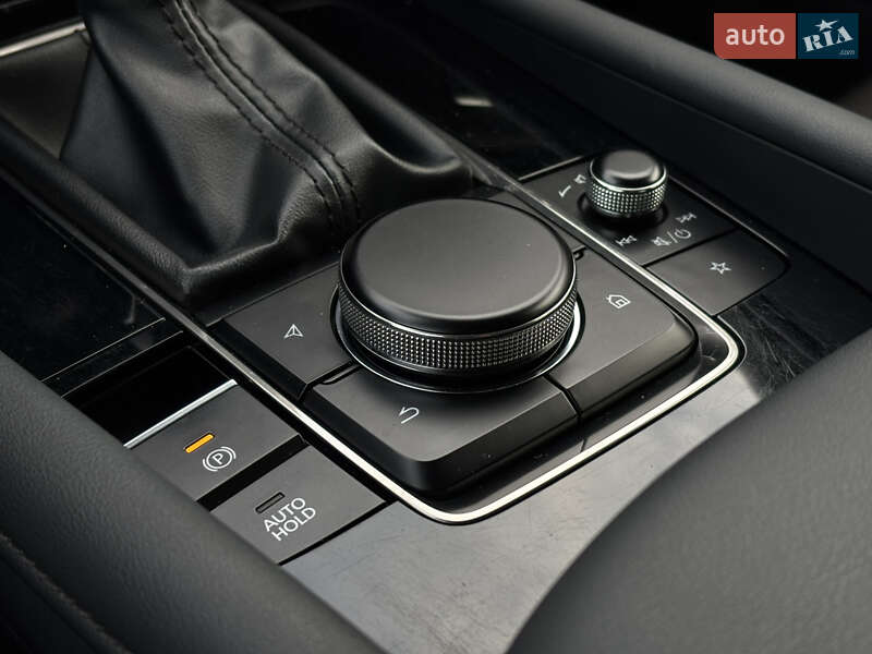 Седан Mazda 3 2019 в Киеве фото 17 Седан Mazda 3 2019 в Киеве