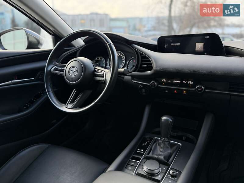 Седан Mazda 3 2020 в Киеве фото 8 Седан Mazda 3 2020 в Киеве
