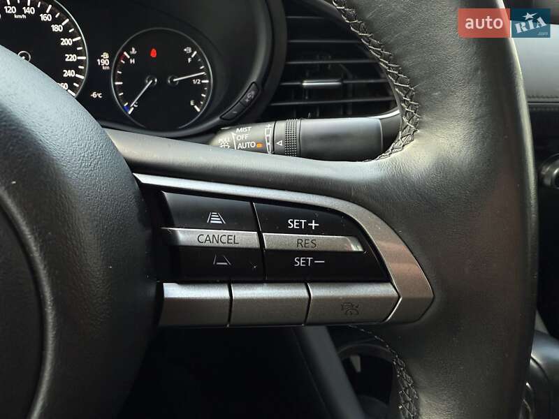 Седан Mazda 3 2020 в Киеве фото 22 Седан Mazda 3 2020 в Киеве