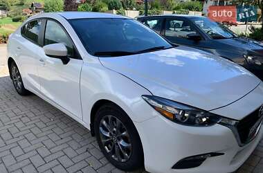 Седан Mazda 3 2017 в Николаеве
