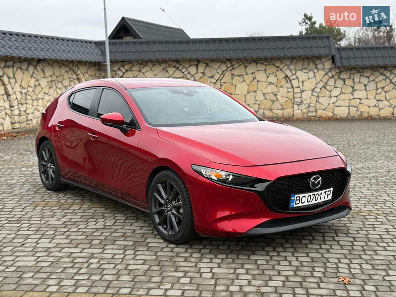 Mazda 3 2019