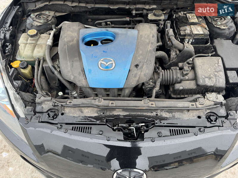 Седан Mazda 3 2012 в Києві фото 19 Седан Mazda 3 2012 в Києві