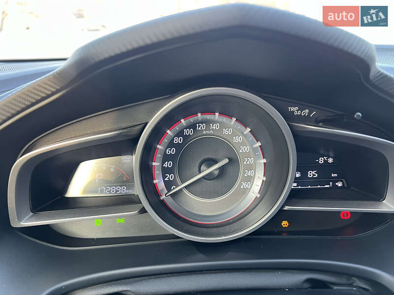 Хэтчбек Mazda 3 2013 в Конотопе