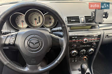 Хэтчбек Mazda 3 2008 в Чернигове