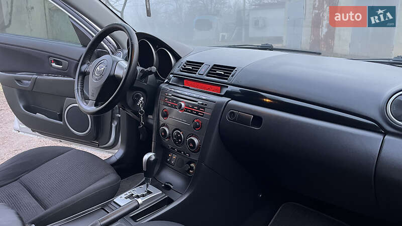 Хетчбек Mazda 3 2006 в Одесі