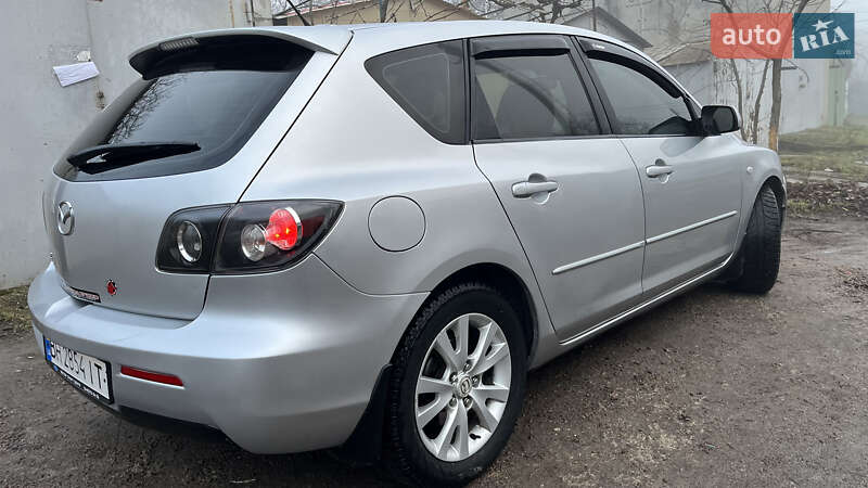 Хетчбек Mazda 3 2006 в Одесі