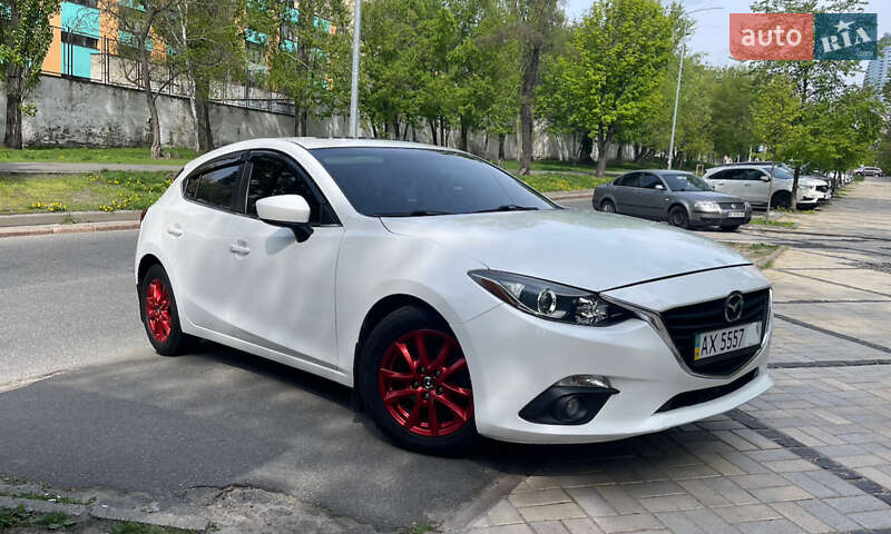 Mazda 3 2015