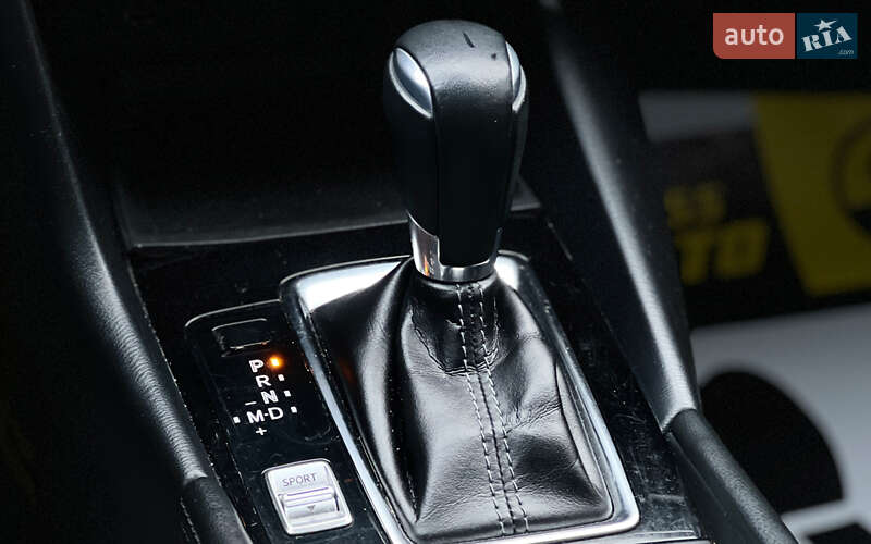 Седан Mazda 3 2018 в Львові фото 13 Седан Mazda 3 2018 в Львові