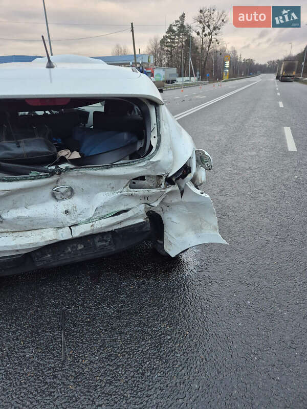 Хетчбек Mazda 3 2010 в Миколаєві фото 4 Хетчбек Mazda 3 2010 в Миколаєві