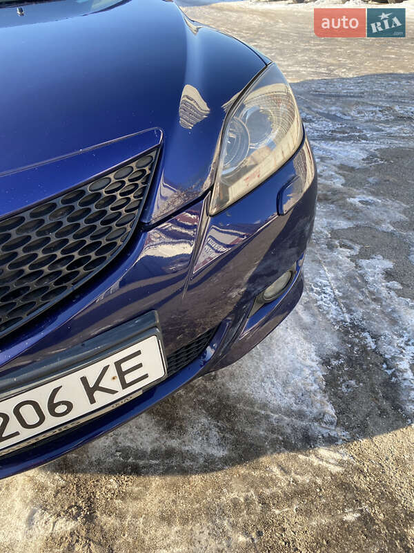 Хэтчбек Mazda 3 2005 в Киеве