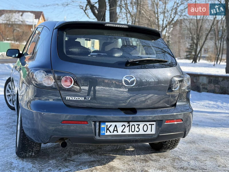 Хэтчбек Mazda 3 2008 в Киеве