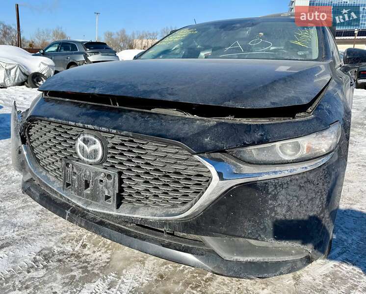 Седан Mazda 3 2022 в Киеве