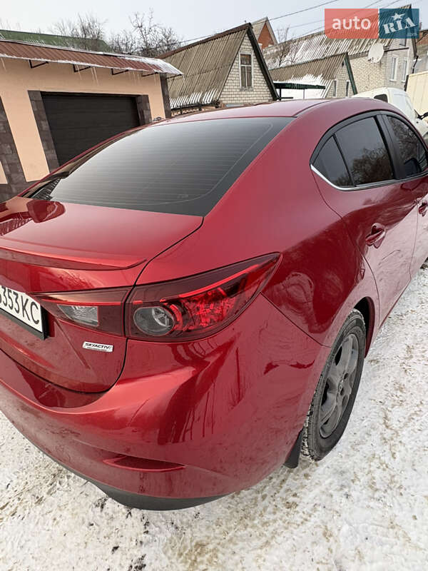 Седан Mazda 3 2018 в Харкові
