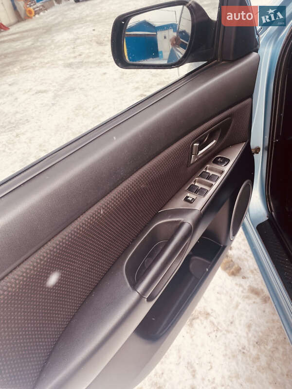 Хэтчбек Mazda 3 2006 в Гайсине