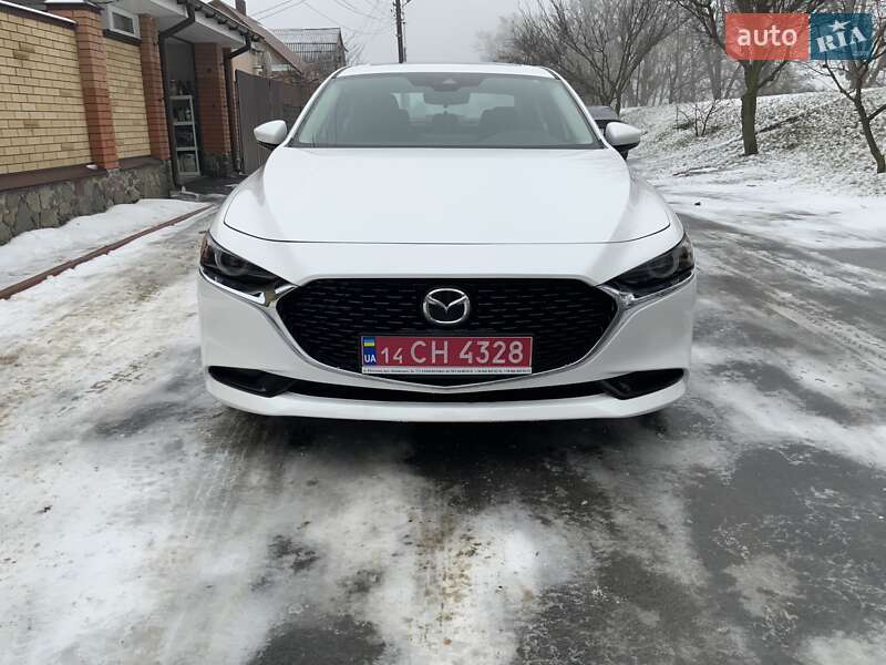 Седан Mazda 3 2022 в Полтаві
