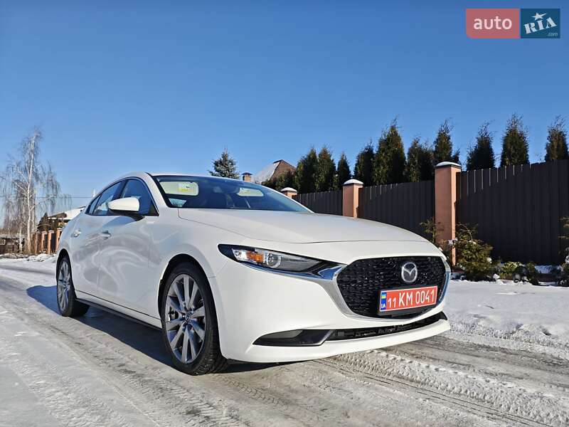 Седан Mazda 3 2020 в Киеве