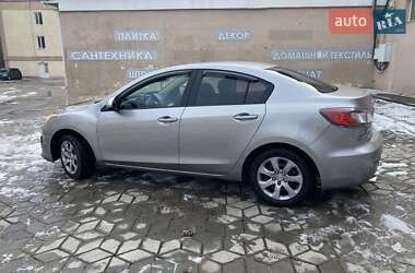 Седан Mazda 3 2013 в Миколаєві