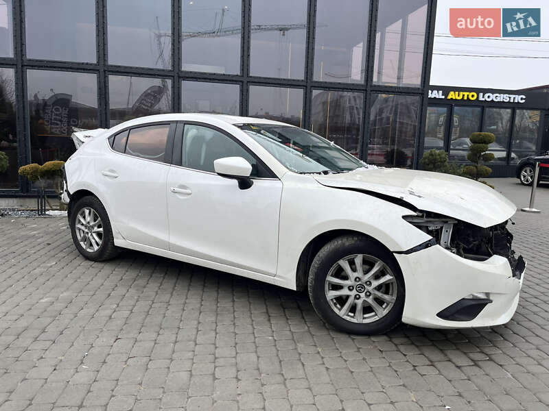 Седан Mazda 3 2013 в Львові