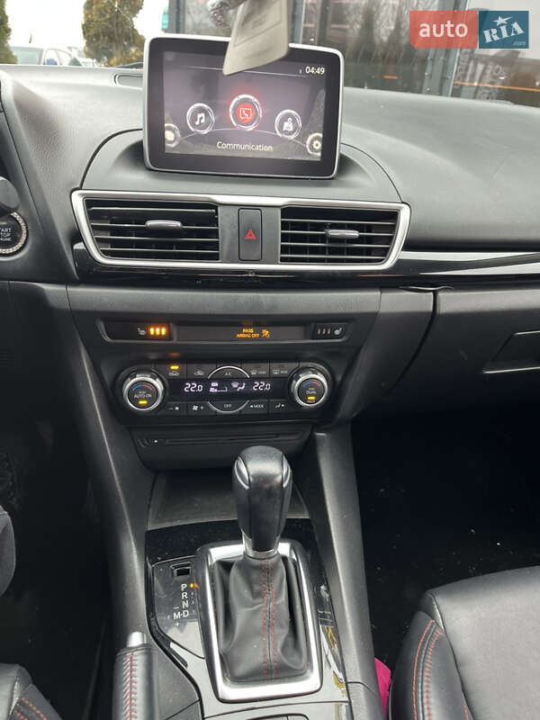 Седан Mazda 3 2013 в Львові